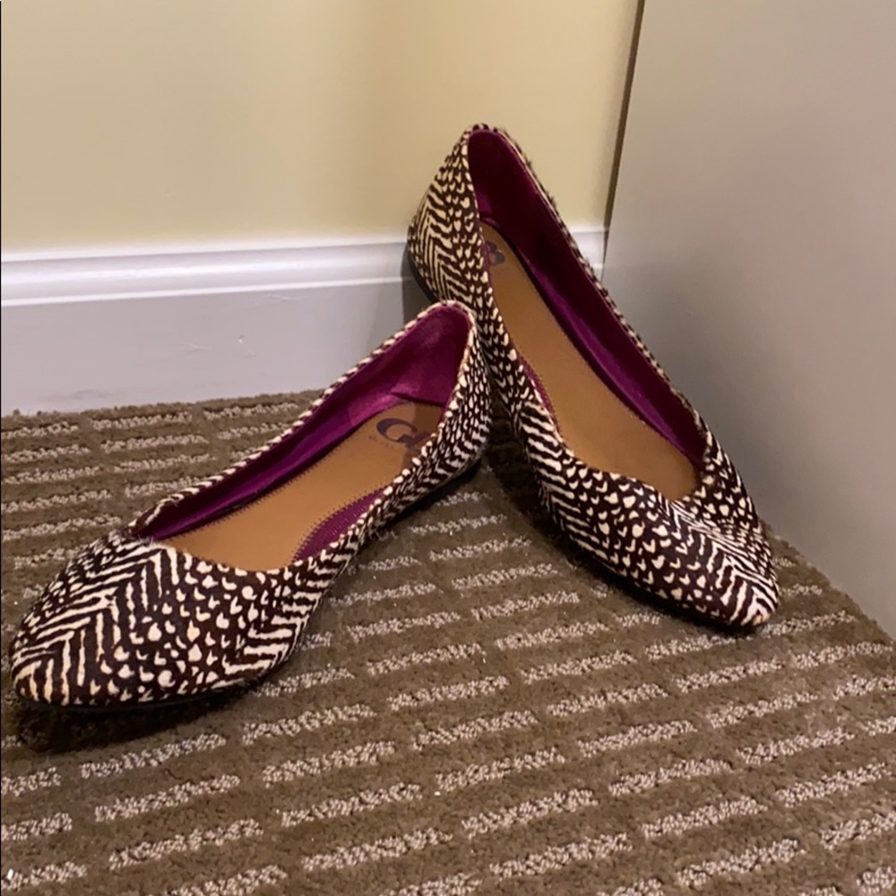 Animal print flats